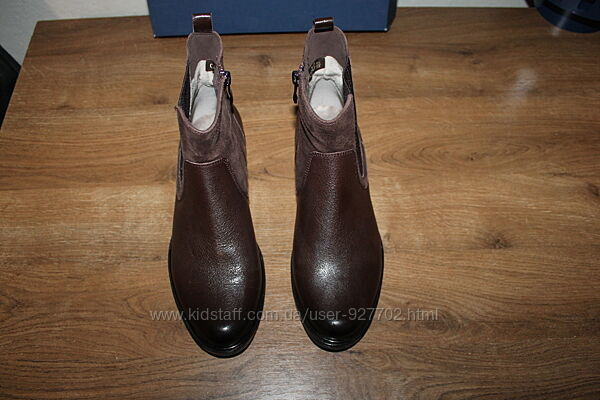 Шкіряні черевики Caprice, 37,5 розмір