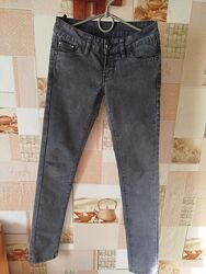 Джинсы женские
