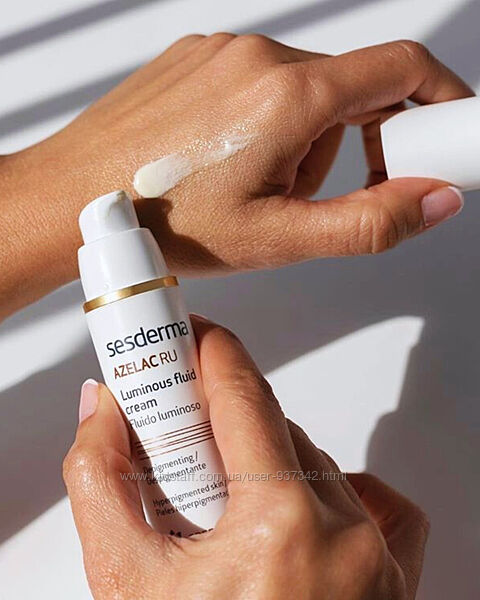 Sesderma AZELAC RU Luminous Fluid SPF50 - депігментація та сяйво SPF50