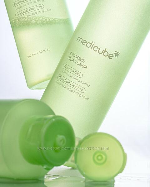 MEDICUBE Exosome Cica Toner Високотехнологічний тонер з екзосомами 210 ml