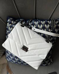 Біла шкіряна сумка через плече IT Vera Pelle сумка в натуральный шкірі