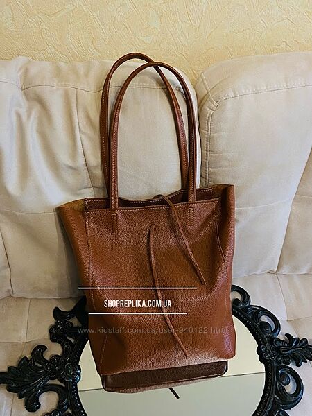 Вместительная кожаная женская сумка шоппер на молни Итальянские сумки шопер