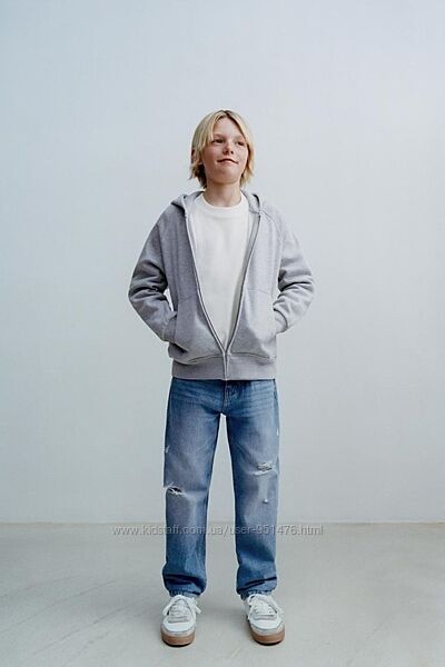 Джинси Standart Fit з розрізами для хлопця від Zara