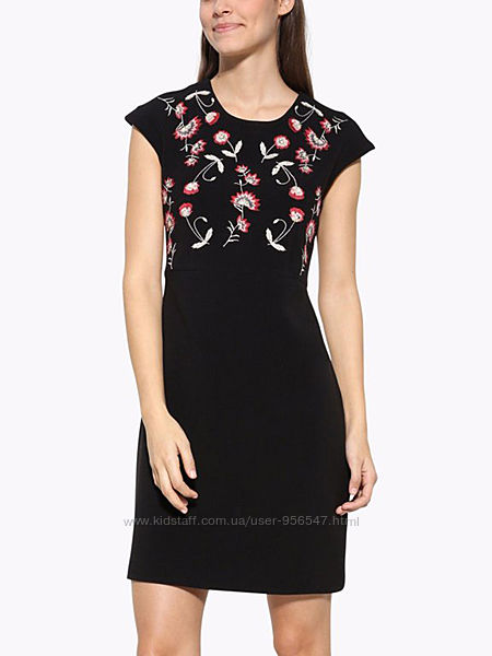 Платье сукня плаття футляр без рукавов с вышивкой