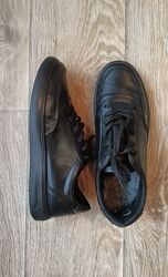 44р чоловічі кросівки. спортивні туфлі.