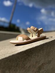 Шкіряні босоніжки Clarks Skylark Pure. Оригінал.