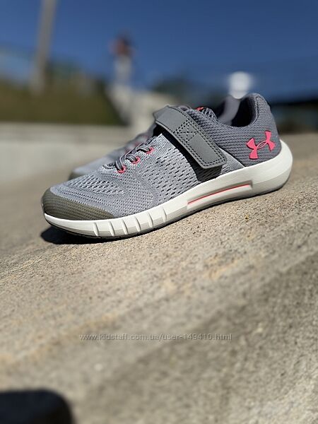 Бігові кросівки Under Armour Pursuit. Оригінал.