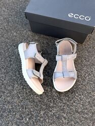 Шкіряні сандалії Ecco Flora. Оригінал.