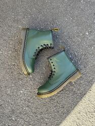Демісезонні шкіряні черевики Dr. Martens. Оригінал.