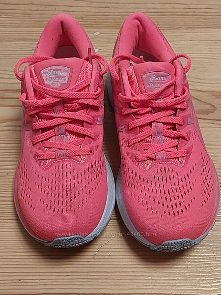 Asics gel-kayano 28 жіночі кросівки розмір 41.5 26см