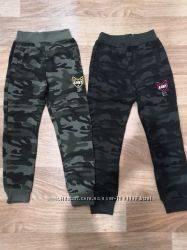 Спортивные брюки с начесом