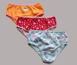 набір 3 шт. 9-10 р трусики Primark