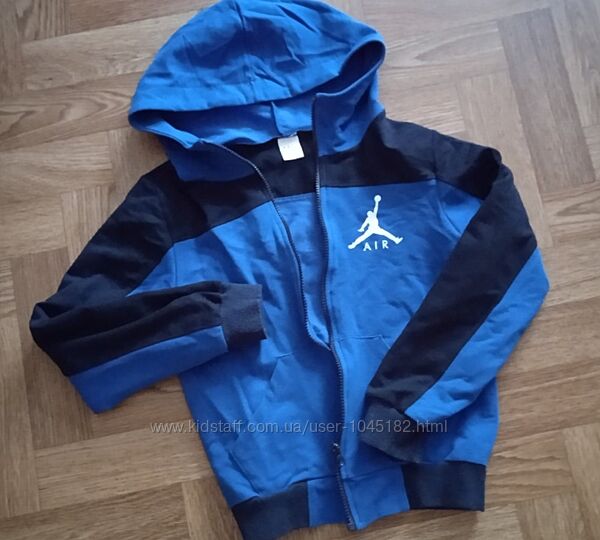 Спортивна кофта