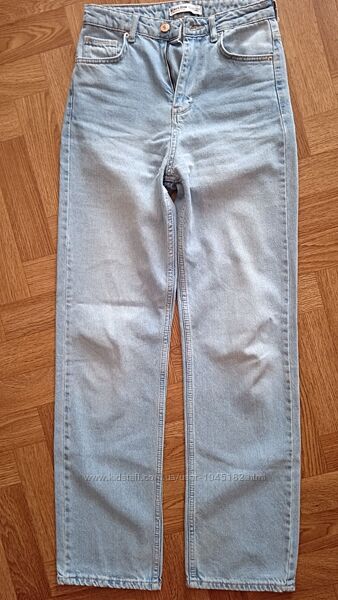 Блакитні джинси
