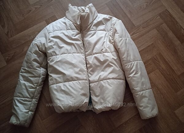 Жіноча куртка