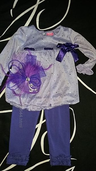 Продам супер модный эксклюзивный костюм для девочки 2-3 года Идеальное сост