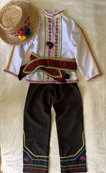 Український костюм на хлопчика 8-10 років