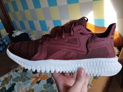 REEBOK оригинал 44 ст.28.5 см новые кроссовки