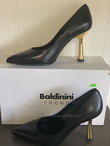 Новые туфли Baldinini