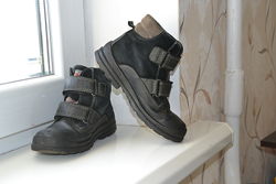 Черевики SuperFit з мембраною GoreTex р31, уст.20см
