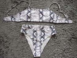 Купальник змеиный принт