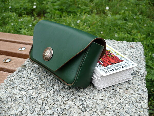 Кожаный футляр для карт таро