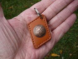 Брелок-подвеска