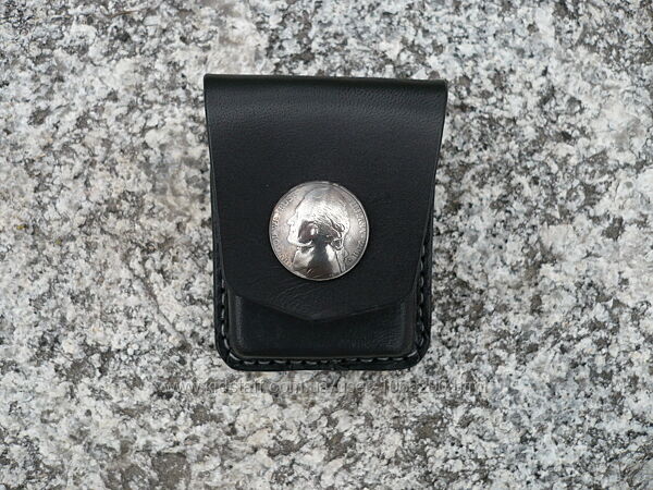 Кожаный чехол для зажигалки zippo