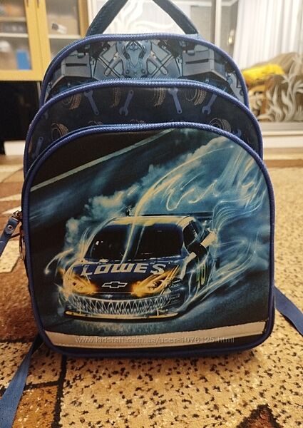 Шкільний каркасний рюкзак