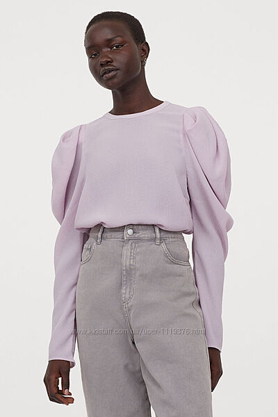 Блузка с пышным рукавом