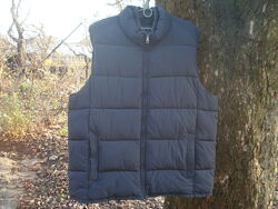 Фірмова жилетка безрукавка великого розміру