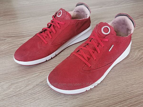 Кросівки Geox 25,5 см 40р