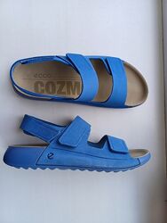 Сандалії ECCO Cozmo 70042202663 розміри 28,30,31 Оригінал