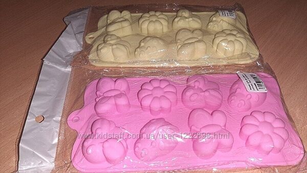 Форми для випікання силіконові