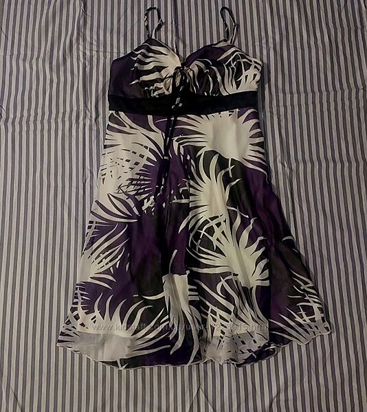 Літня сукня, сарафан, плаття.