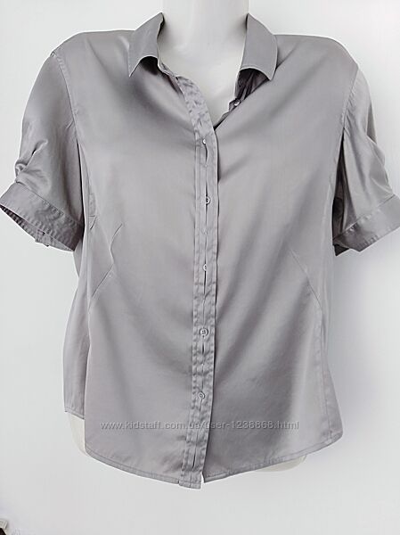 Элегантная шёлковая блузка Boss Hugo Boss.