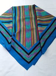 Шикарный платок из натурального тайского шелка.