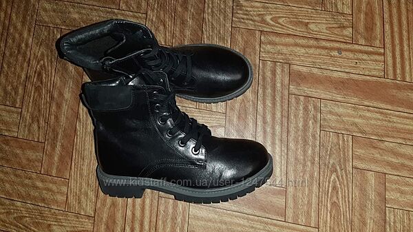 Оригинальные брендовые высокие  кожаные ботинки  осень - зима