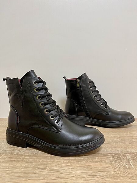 Новые осенние ботинки 36 р тёплые удобные мягкие на низком ходу черевики