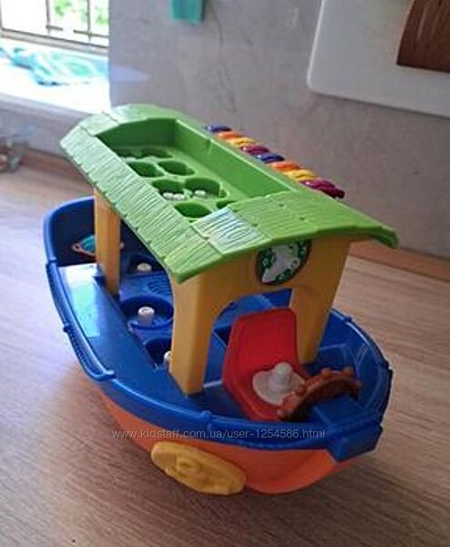 Корабель ноєв ковчег.