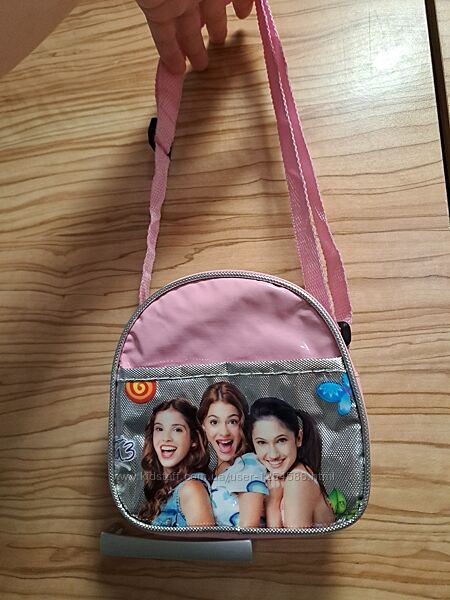 Сумочка для дівчинки маленька.