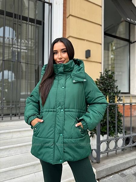 Тепла стильна куртка 