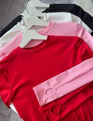 Лонгслів із мякого, еластичного трикотажу