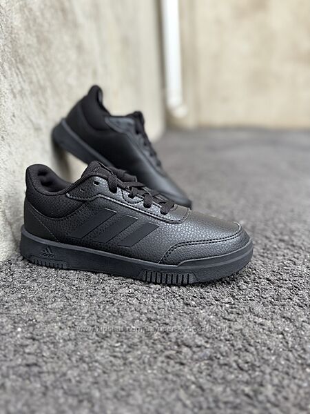 Кросівки Adidas Tensaur. Оригінал.