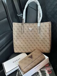 В наличии Сумки guess  много моделей 