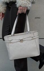 Новые модели сумок Guess  в наличии
