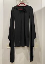 Сукня-міні  жіноча чорна з рукавами -дзвіночками