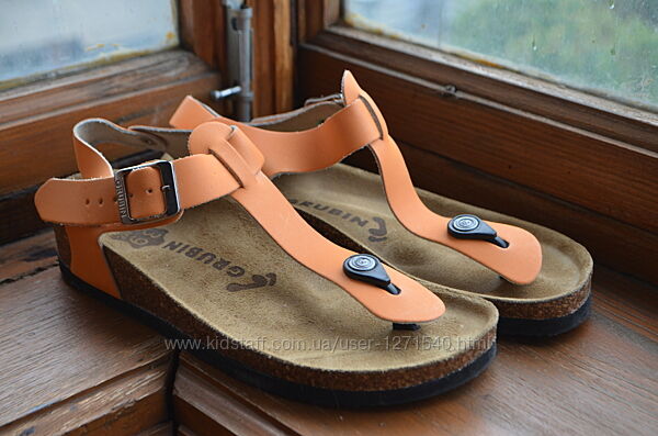 Продам ортопедические босоножки GRUBIN