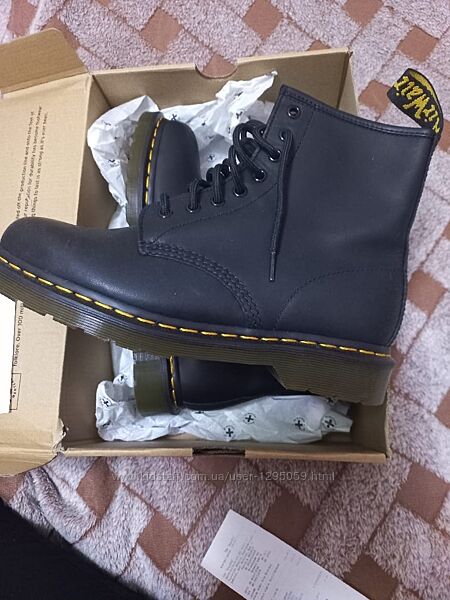 Dr. Martens 1460 boots in black smooth leather, 41 розмір, унісекс