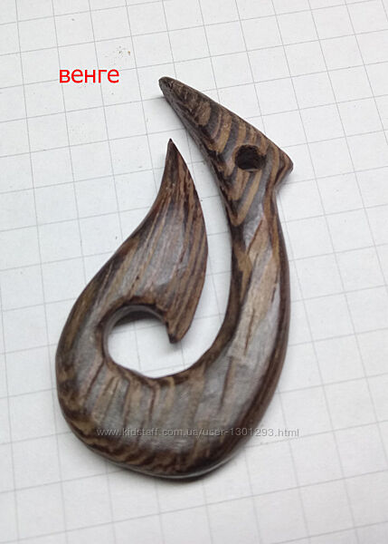 Кулоны из дерева